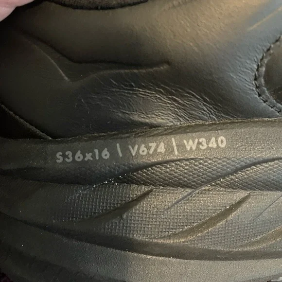 Hoka One One Bondi SR Womens Running Shoes Size 7.5 Slip Resistant 1110521-BBLC - Picture 8 of 10